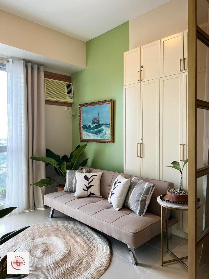 Jhezzstuffs Staycation Iloilo City Εξωτερικό φωτογραφία