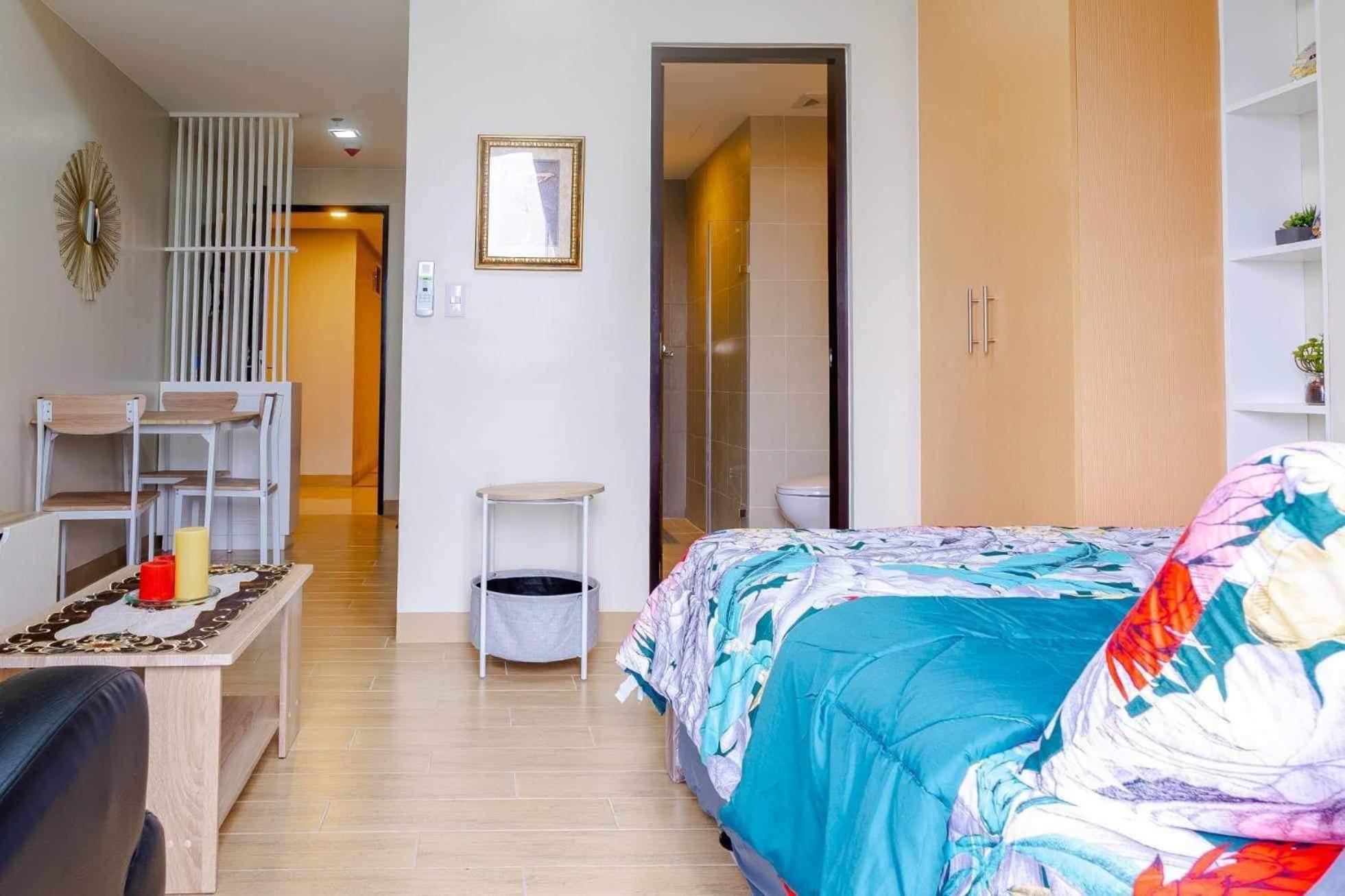 Jhezzstuffs Staycation Iloilo City Εξωτερικό φωτογραφία